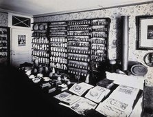 Part of the collection of pharmaceutical and medical antiques collected by Burkhard Reber...1904. Creator: Unknown.