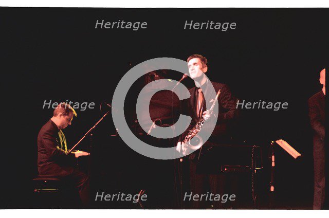 Curtis Stigers, Harlequin, Redhill, 2004.  Artist: Brian O'Connor.