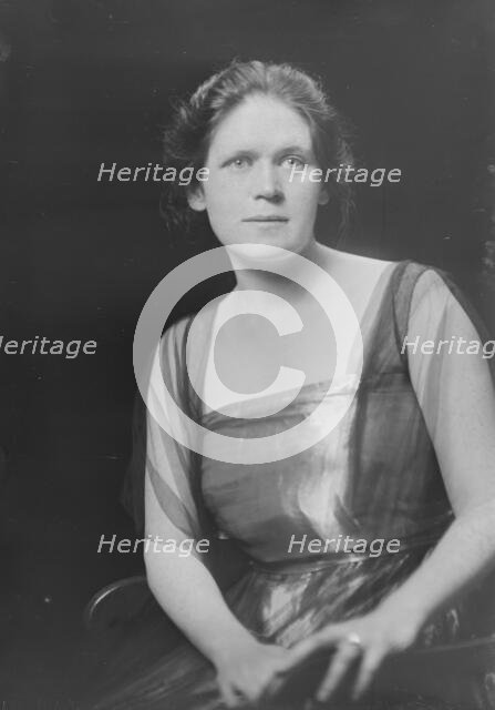 Mrs. E.L. Ashton, portrait photograph, 1918 Nov. 12. Creator: Arnold Genthe.