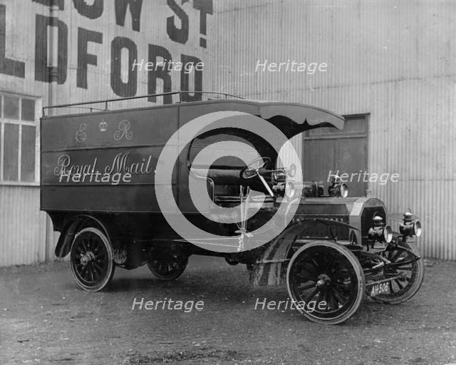 1910 Dennis Royal Mail van. Creator: Unknown.