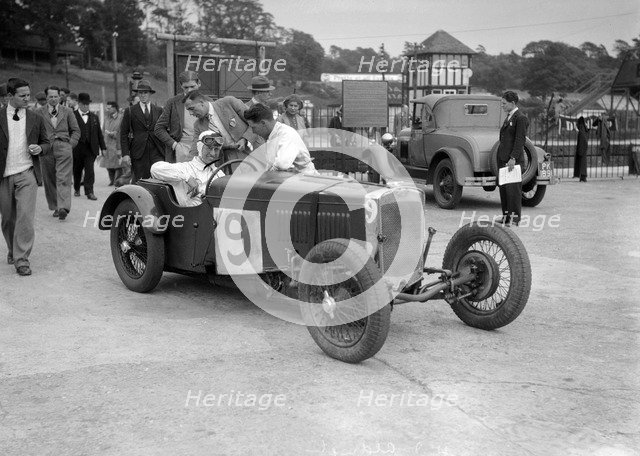 Frazer-Nash 1496 cc stripped for racing at Brooklands. Artist: Bill Brunell.