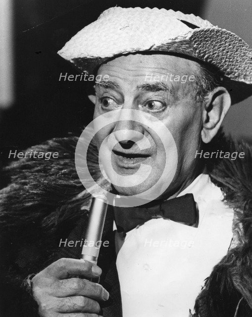 Bud Flanagan (1895-1968), British singer and entertainer. Artist: Unknown