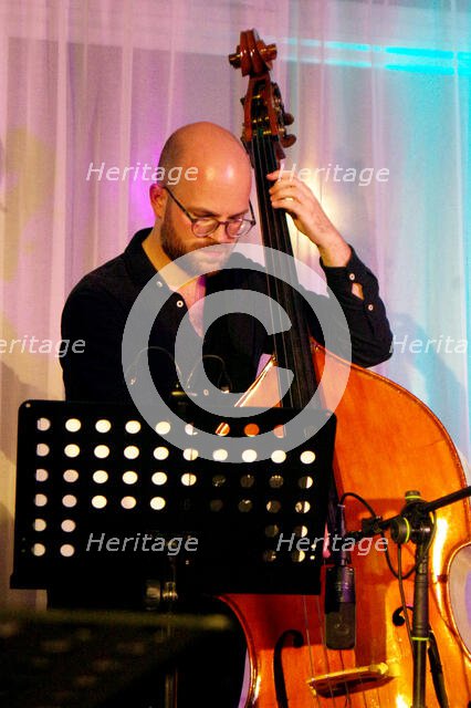 Philip Lewin, Joan Fort Trio plus Vincent Herring, Watermill Jazz Club, Dorking, Surrey, 20 May 2025 Creator: Brian O'Connor.