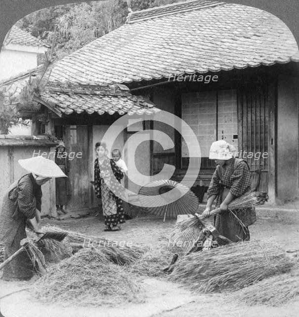 Farmers wives at work, Iwakuni, Japan, 1904.Artist: Underwood & Underwood