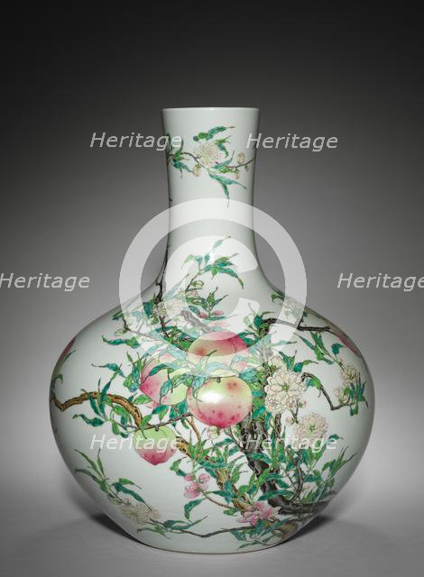 Bottle-shaped Vase, 1736-1795. Creator: Unknown.