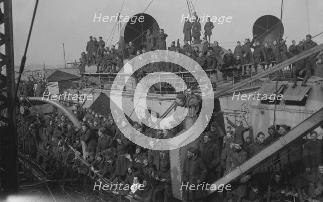 Aviators on RMS Mauretania, 1918. Creator: Bain News Service.