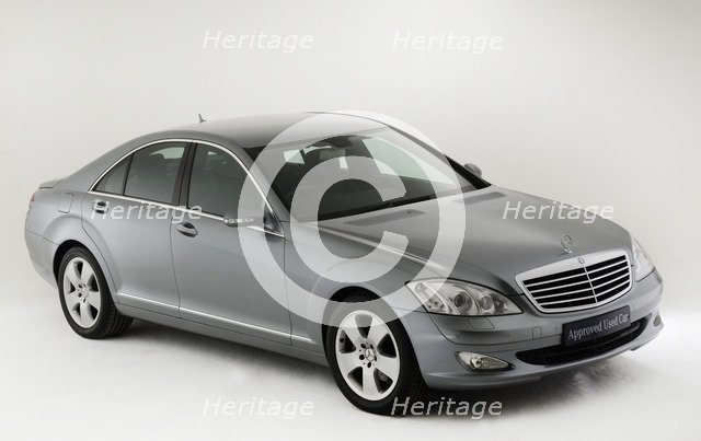 2007 Mercedes  Benz S Class Artist: Unknown.