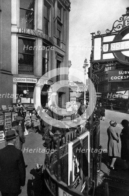 Charing Cross Post Office, City of Westminster, London. Artist: Unknown