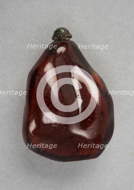 Amber snuff bottle of natural pebble form, China, Qing dynasty, 1644-1911. Creator: Unknown.