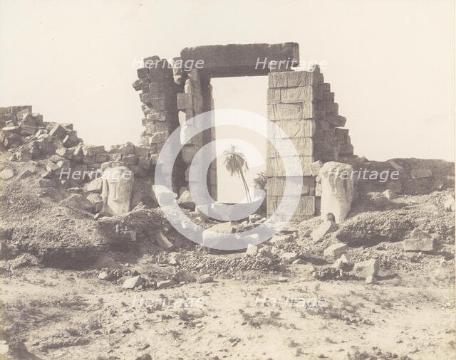 Karnak (Thèbes), Premier Pylône - Ruines de la Porte et des Colosses, ..., 1851-52, printed 1853-54. Creator: Félix Teynard.
