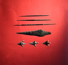 Arrowheads peduncle and fins on flint, dagger and biconical punches on copper, from the trousseau…
