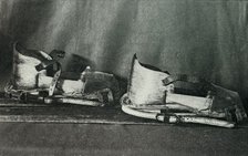 'Ski Shoes For Use with Finnesko', c1910–1913, (1913). Artist: Herbert Ponting.