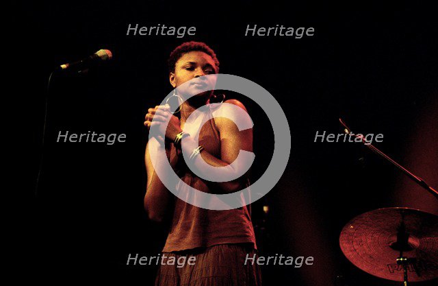 Lizz Wright, Brighton Pavilion, East Sussex, November 2005. Artist: Brian O'Connor.