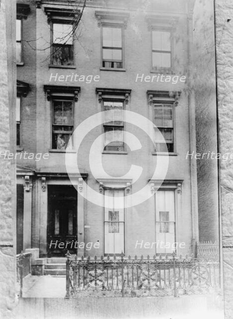Herron House, Cincinnati, Ohio - Home of Mrs. William H. Taft, Who Was A Herron, 1911. Creator: Harris & Ewing.