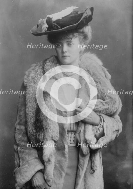 Lady Gwendoline Guinness, 1912. Creator: Bain News Service.