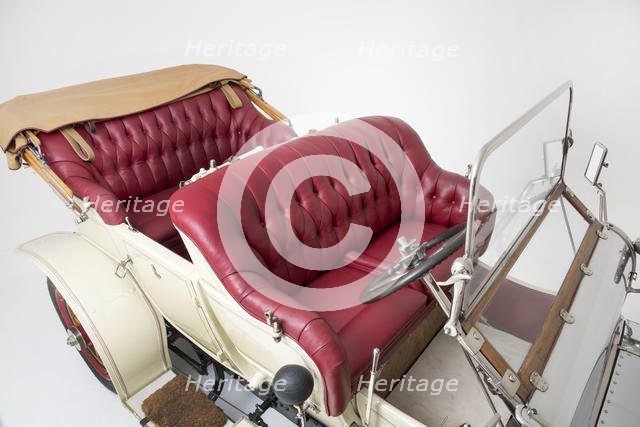 1909 Rolls - Royce Silver Ghost Roi Des Belges. Creator: Unknown.