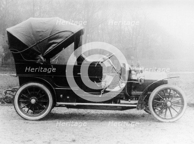 Mercedes car, (c1900s?). Artist: Unknown