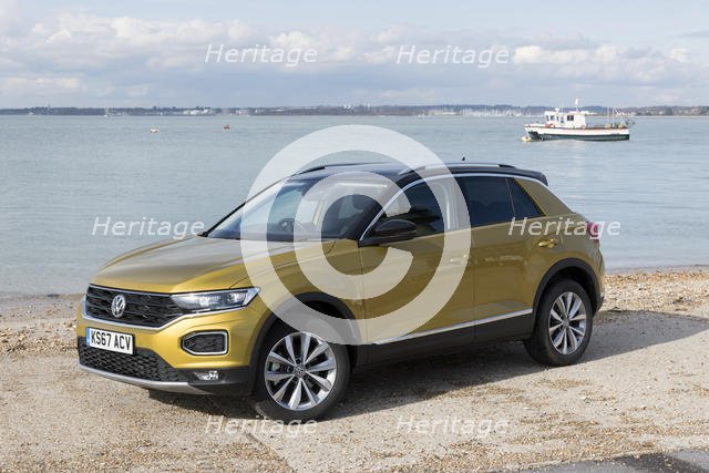 2017 Volkswagen T-Roc. Creator: Unknown.