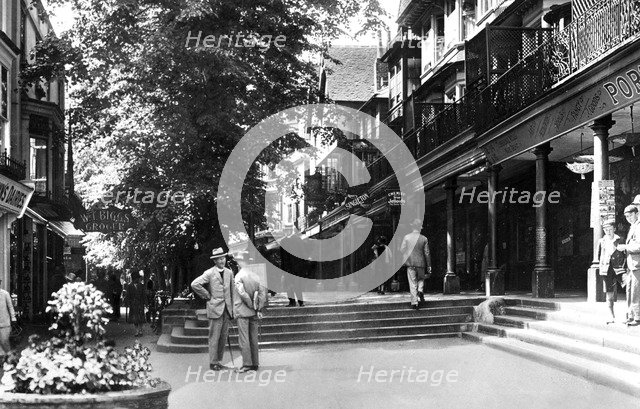 The Pantiles, Tunbridge Wells, Kent, early 20th century. Artist: Unknown