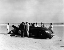 Sunbeam 1000hp World Land speed record attempt at Daytona 1927 Artist: Unknown.
