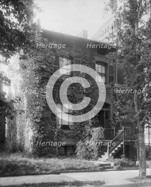 Joseph Coerten Hornblower House, 1402 M St., Washington, D.C., between 1890 and 1950. Creator: Frances Benjamin Johnston.
