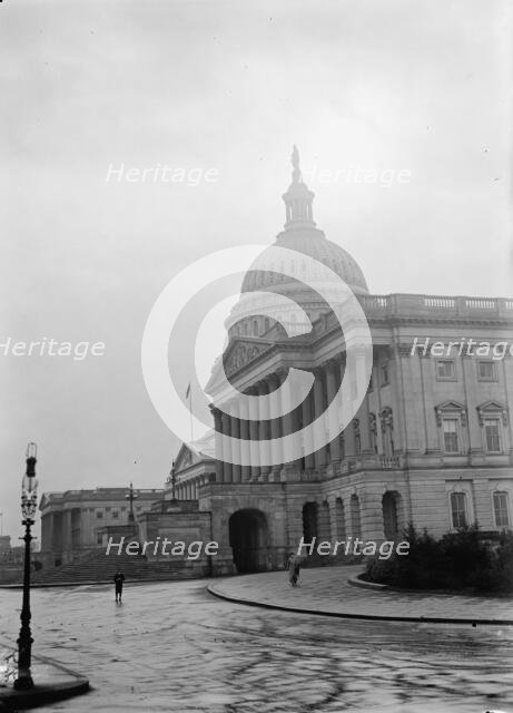 U.S. Capitol - East Facade, 1914. Creator: Harris & Ewing.