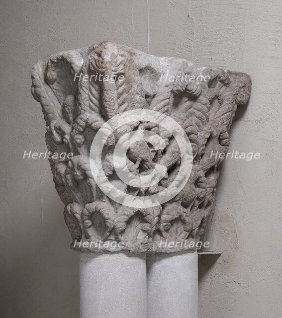 Double Capital with Birds, French, 12th-13th century. Creator: Unknown.