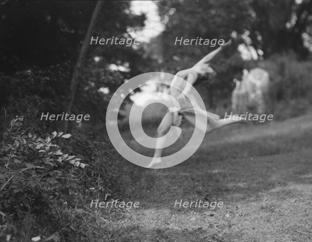 Desha, 1921 July 30. Creator: Arnold Genthe.