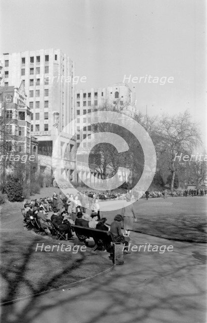 Lunchtime in the Victoria Embankment Gardens, London, c1945-c1965. Artist: SW Rawlings