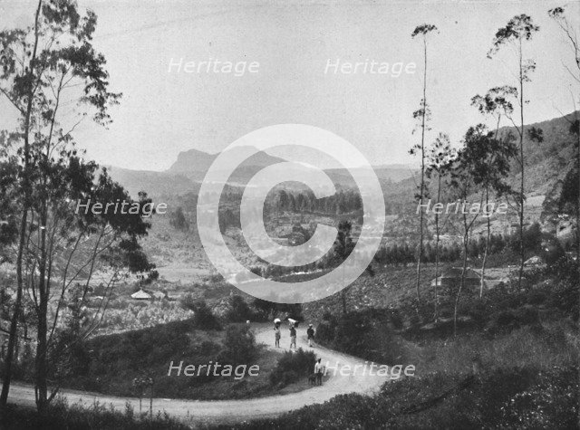 'Blick vom Ramboda-Pass nach Sudosten auf Nuwara Eliya und den Hakgalla-Felsen', 1926. Artist: Unknown.