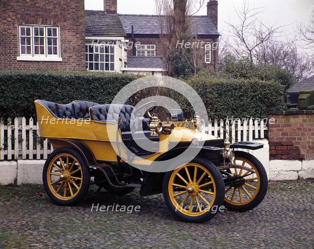 A 1903 Wolseley. Artist: Unknown