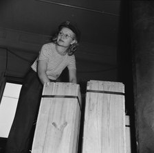 Miss Ida Hicks, Lithuanian, twenty-eight years old, employed..., New Britain, Connecticut, 1943. Creator: Gordon Parks.
