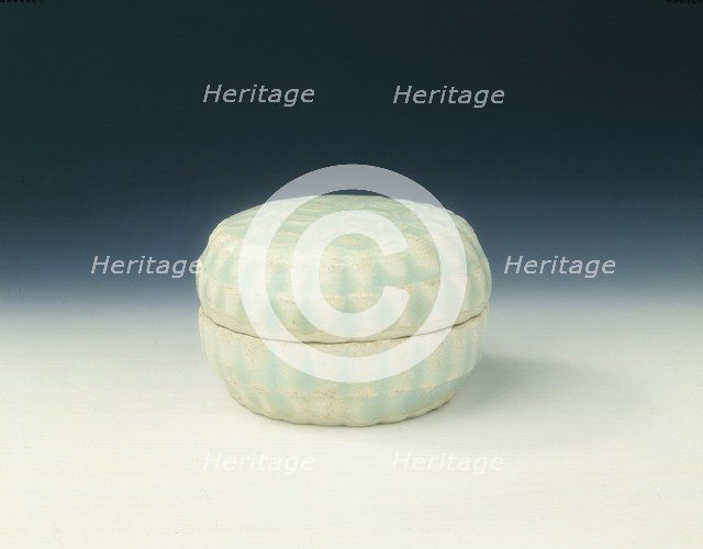Qingbai round box, Yuan dynasty, China, 1279-1368. Artist: Unknown