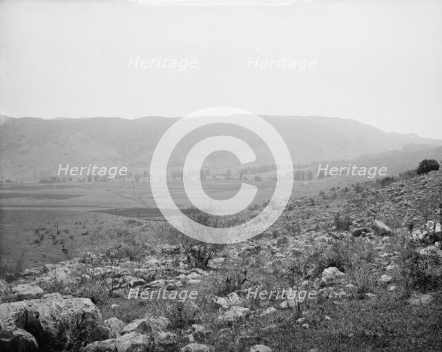 Panorama of Los Canoas, between 1880 and 1897. Creator: William H. Jackson.