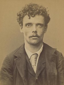 Robillard. Guillaume, Joseph. 24 ans, né le 17/11/68 à Vaucresson. Fondeur en cuivre. Anar..., 1894. Creator: Alphonse Bertillon.