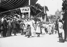 Italy in N.Y. 4th July parade, between c1910 and c1915. Creator: Bain News Service.