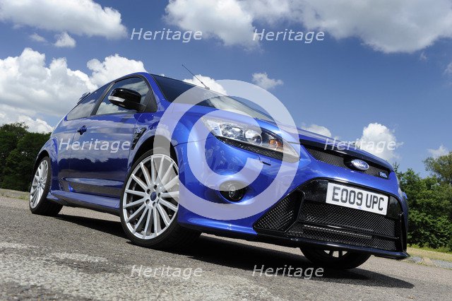 Ford Focus RS 2009. Artist: Simon Clay.
