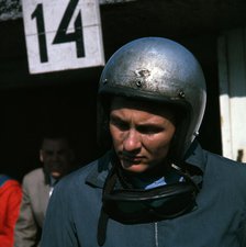 Bruce McLaren, New Zealand racing driver, car designer and engineer, 1961. Creator: Unknown.