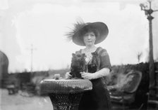 Mrs. Stewart, "Afon Girlie", between c1910 and c1915. Creator: Bain News Service.