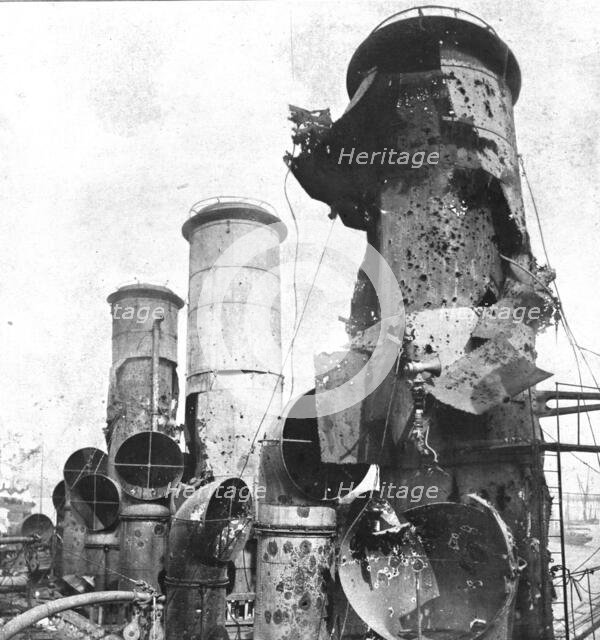 'L'attaque navale de Zeebrugge et Ostende; Le 23 avril 1918, au matin, un raid naval..., 1918. Creator: Unknown.