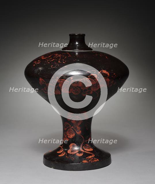 Sake Flask, 1500s. Creator: Unknown.