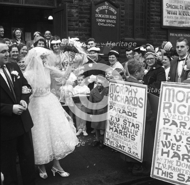 TV and recording star 'Wee Willie' Harris visits South Yorkshire, 1958. Artist: Michael Walters