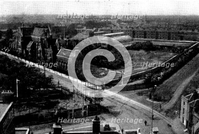 The Royal Visit to Portsmouth: bird's-eye view of Portsmouth from the Central Hotel, 1898. Creator: Unknown.