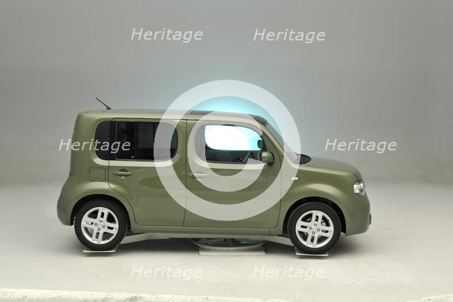 Nissan Cube 2008. Artist: Simon Clay.