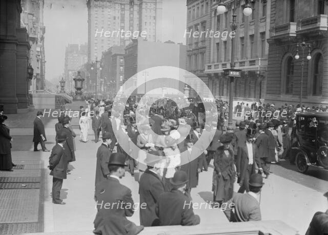 Easter Parade, Fifth Ave., New York, 1910. Creator: Bain News Service.