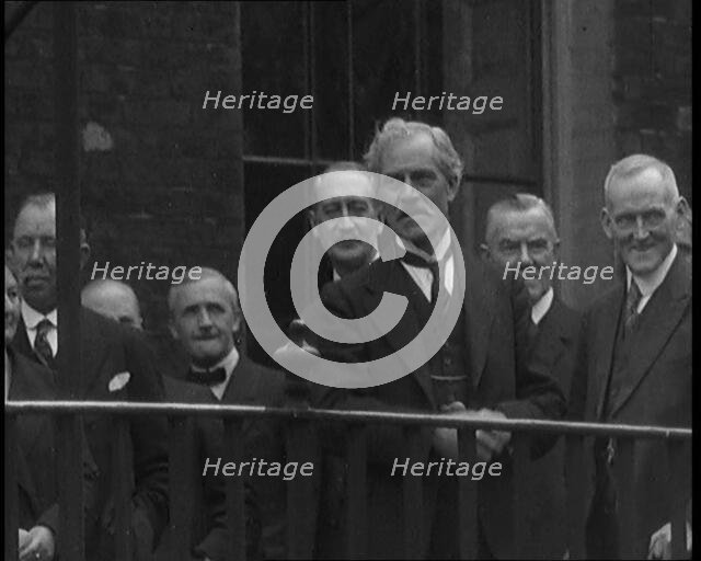 Ramsay MacDonald's Labour Government Gathering on a Balcony, 1929. Creator: British Pathe Ltd.