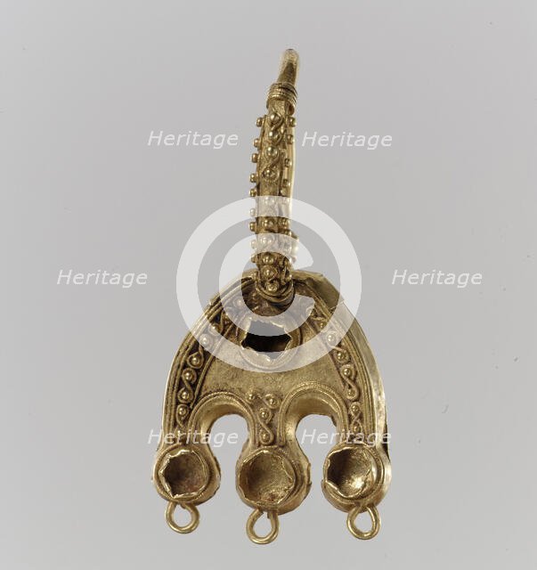 Earring, Byzantine or Langobardic, 6th-7th century. Creator: Unknown.