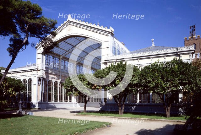 Greenhouse of the Ciudadela Park, 19th century. Creator: Amargós i Samaranch, Josep (1849-1918).