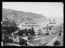 Harbor and Avalon Greek Theater, Avalon, Catalina Island, Calif., between 1900 and 1915. Creator: Unknown.