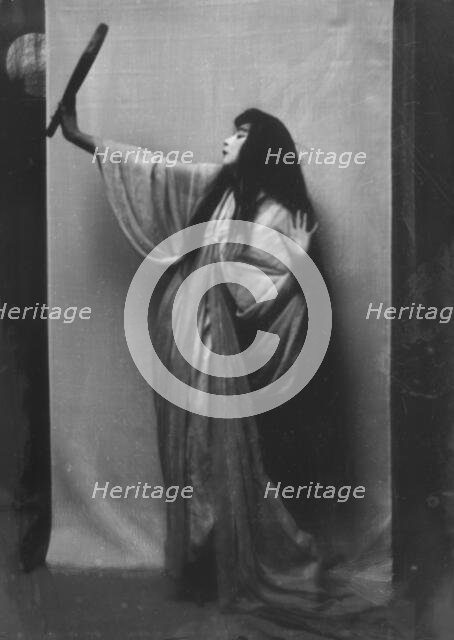 St. Denis, Ruth, 1913 Mar. 25. Creator: Arnold Genthe.